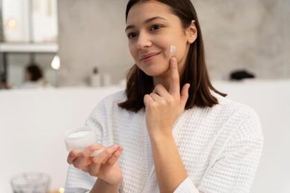 Best Moisturizers to Use with Tretinoin Cream